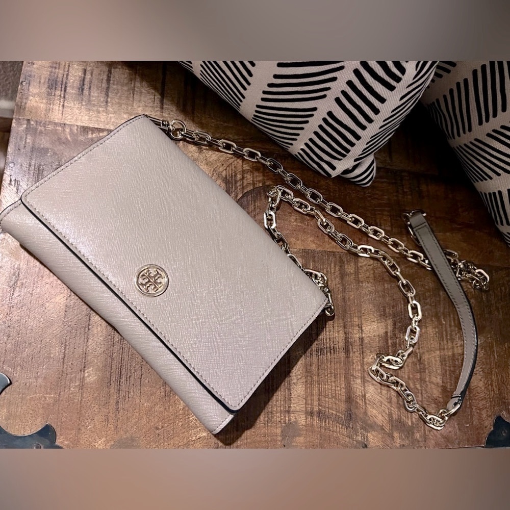 Tory Burch 👜 Crossbody Chained Bag/Wallet